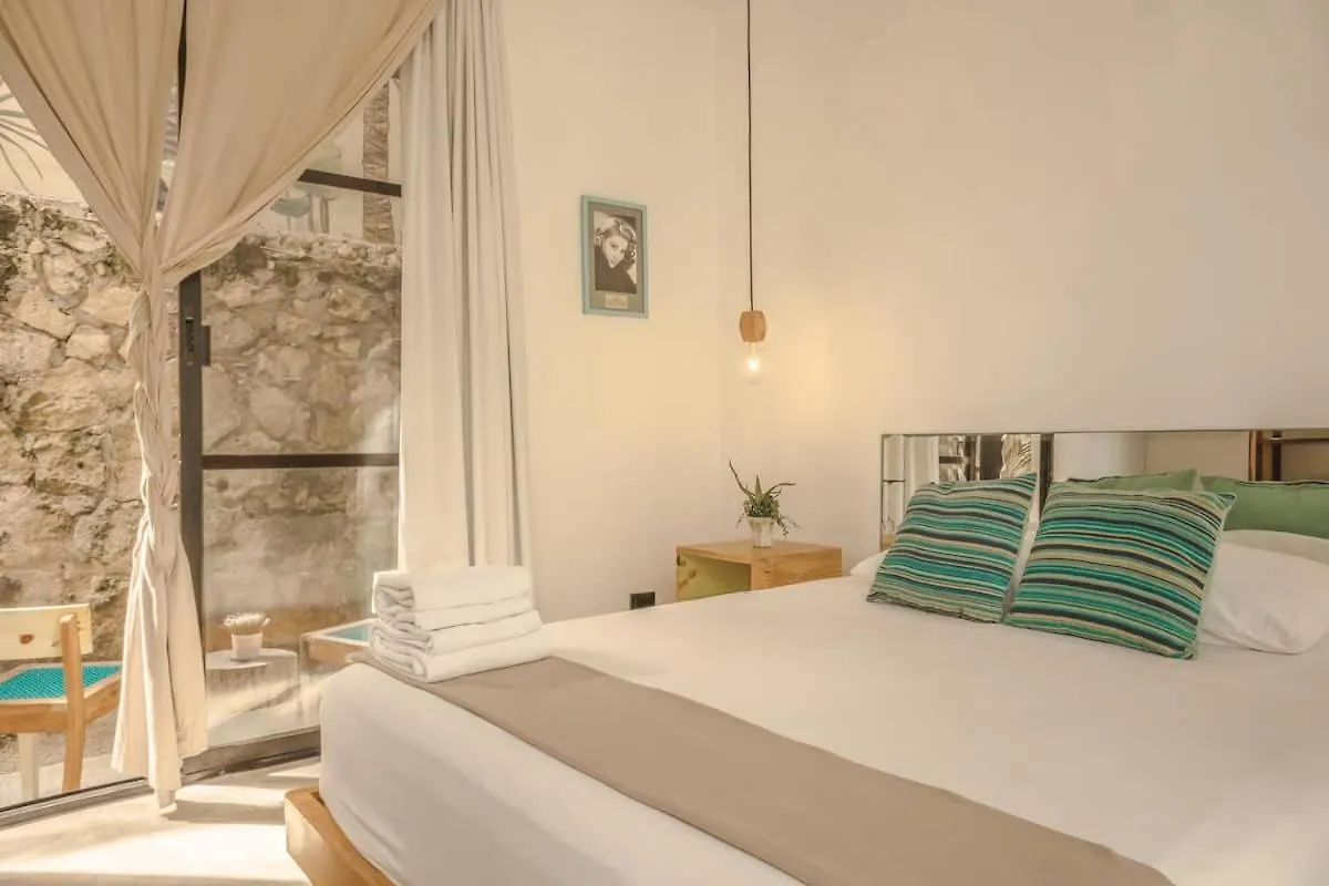 Rocky Villa In Tulum Beach Walking Distance To Papaya Project! 0*,
