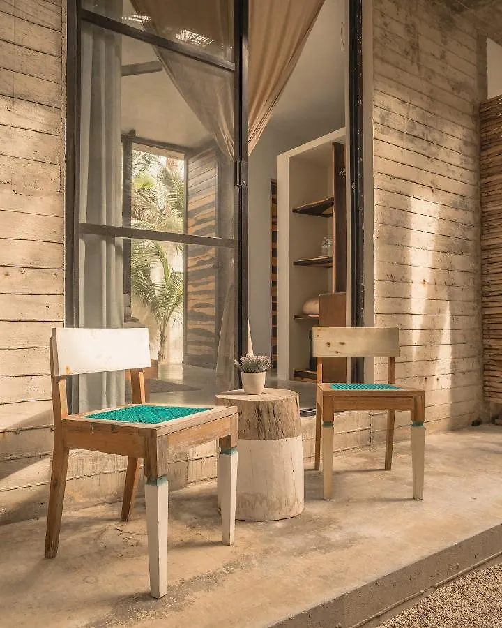 Rocky Villa In Tulum Beach Walking Distance To Papaya Project! 0*,  Mexico
