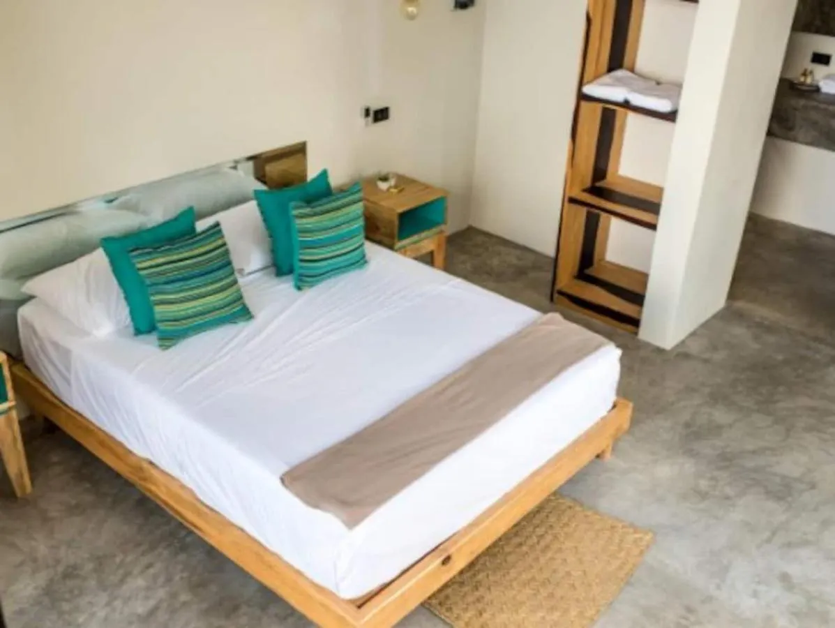 Rocky Villa In Tulum Beach Walking Distance To Papaya Project! Mexikó